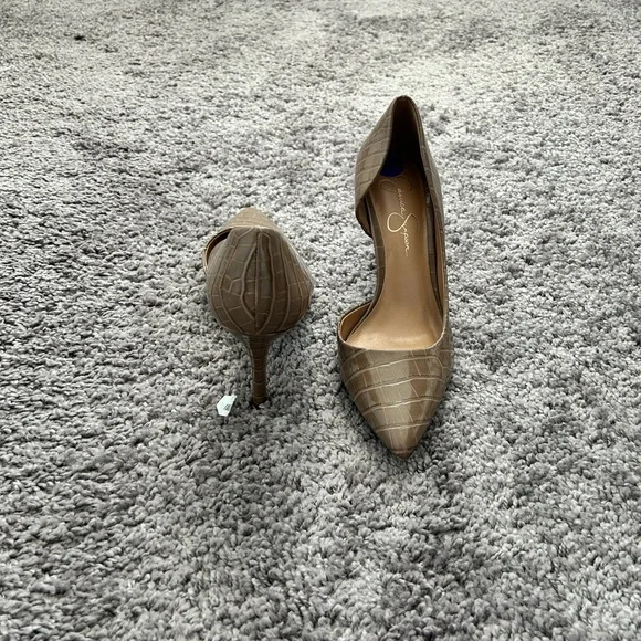 Jessica Simpson Taupe Croc-Embossed Pointed Toe D'Orsay Pumps - Picture 2 of 3